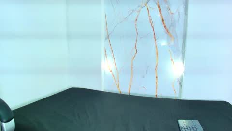 karla_hilton1 online show from 03-06-26, 12:01