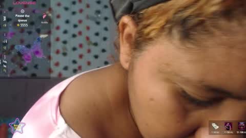 Snapshot of karla_rodriguez0 chatting on 02-21-26, 01:56 Karla online show from 02-21-26, 01:56