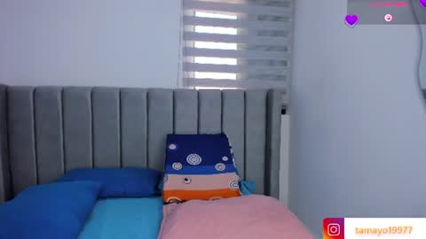 karolina  online show from 07-14-26, 12:00