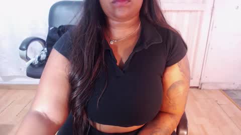 Snapshot of karlaluann chatting on 09-14-25, 12:59 karlaluann online show from 09-14-25, 12:59