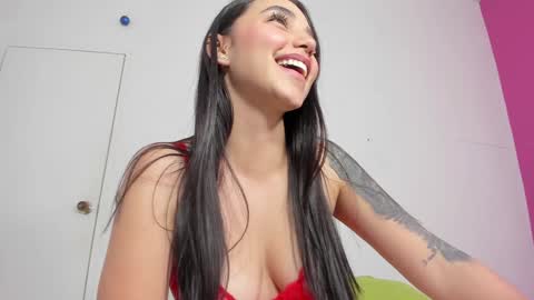 Snapshot of karli_hott chatting on 12-28-24, 06:08 Karli online show from 12-28-24, 06:08