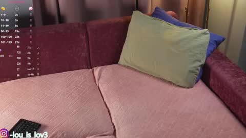 Karlos and Louis online show from 12-21-25, 03:35