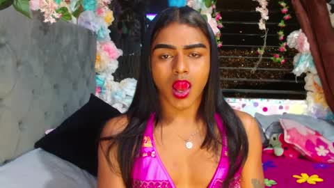 KARLY.  online show from 12-18-25, 09:37