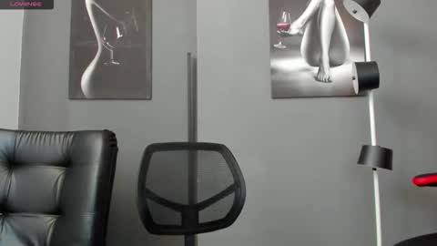   online show from 09-22-25, 04:31