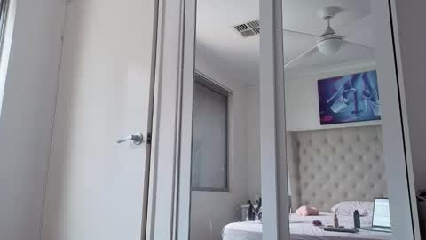 Snapshot of karmarosexx chatting on 10-07-25, 06:10 KarmaRosexx online show from 10-07-25, 06:10