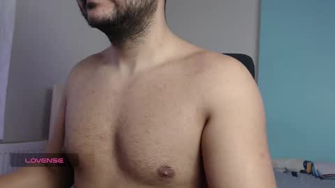 Karn - click SHOW MORE to see all the videos and pics below online show from 12-18-25, 01:50