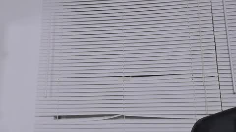 Karo online show from 02-28-25, 01:15