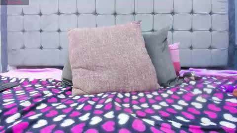 Karol online show from 12-17-25, 03:18