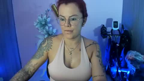 Snapshot of karol_milf__ chatting on 12-01-24, 11:47 kAROL MILF online show from 12-01-24, 11:47