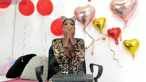 karol_w10 online show from 02-19-25, 07:27