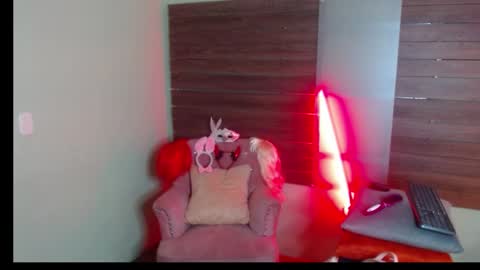 Snapshot of karol_yesenia chatting on 09-22-25, 01:35 karol_yesenia online show from 09-22-25, 01:35