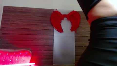 Snapshot of karol_yesenia chatting on 10-18-25, 01:56 karol_yesenia online show from 10-18-25, 01:56