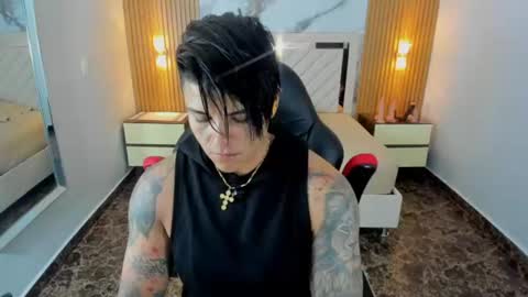 Karol and Luna online show from 06-25-26, 07:29