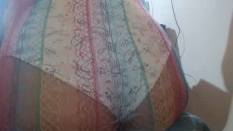 Snapshot of karolbb21 chatting on 02-23-26, 12:19 karolbb21 online show from 02-23-26, 12:19