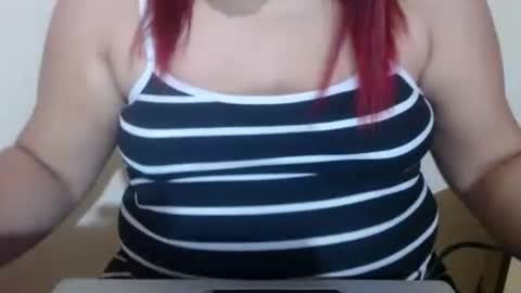 Snapshot of karolbb21 chatting on 02-24-26, 12:14 karolbb21 online show from 02-24-26, 12:14