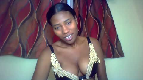 karoliee online show from 06-19-26, 11:03