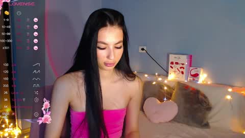 Kira online show from 04-02-26, 01:58