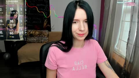 Karolina online show from 04-04-26, 05:38