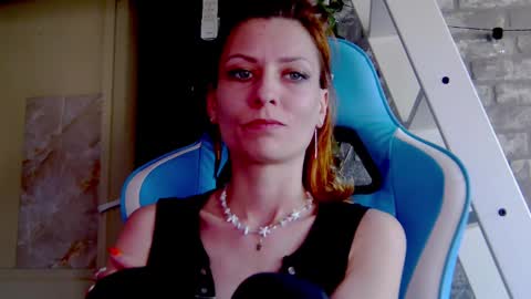 karoline121 online show from 03-07-25, 02:12