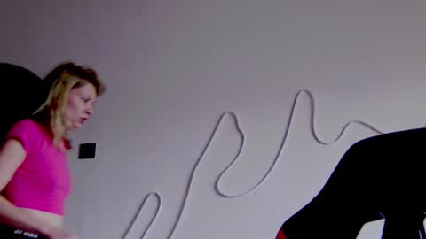 karoline121 online show from 11-05-25, 09:53