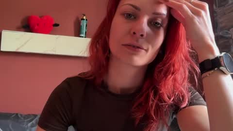 Snapshot of karoline121 chatting on 05-11-26, 11:38 karoline121 online show from 05-11-26, 11:38