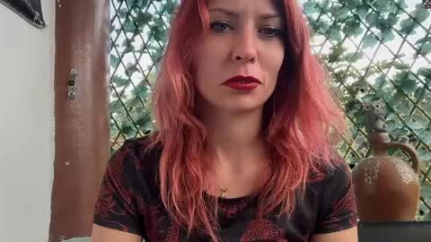 Snapshot of karoline121 chatting on 05-28-26, 09:39 karoline121 online show from 05-28-26, 09:39