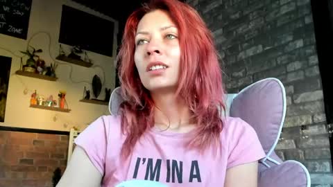 Snapshot of karoline121 chatting on 05-29-26, 04:21 karoline121 online show from 05-29-26, 04:21
