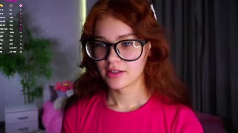 Snapshot of karolinerush chatting on 05-12-26, 01:08 lina online show from 05-12-26, 01:08