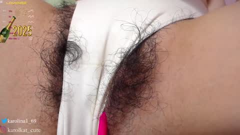 Karolina 3 online show from 01-09-25, 05:00