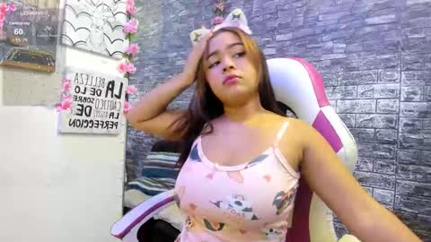 KAROLL online show from 12-19-25, 01:07