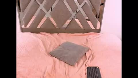 karooz_viirgin online show from 01-10-26, 10:47