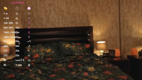 Snapshot of karrin chatting on 11-12-25, 11:14 K online show from 11-12-25, 11:14