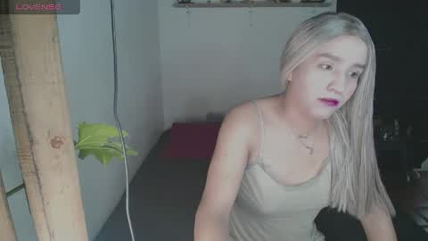 Snapshot of kary_blush chatting on 05-17-26, 08:38 kary_blush online show from 05-17-26, 08:38