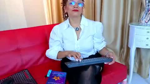 Snapshot of kasandra_gomez chatting on 07-18-26, 12:31 kasandra gomez online show from 07-18-26, 12:31