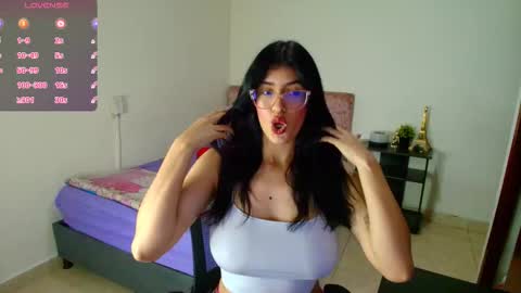 Kassandra online show from 12-04-25, 01:48