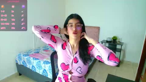 Kassandra online show from 12-20-25, 02:18