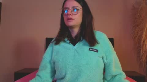 kassandra james online show from 07-06-26, 07:05