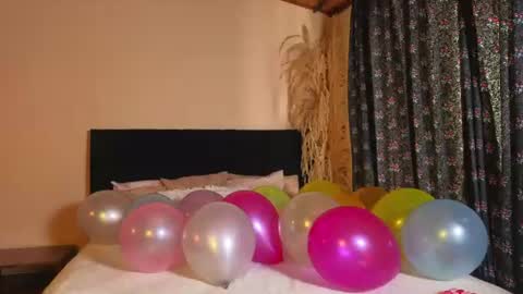 kassandra james online show from 07-31-26, 03:44