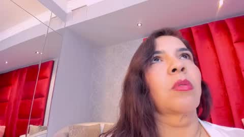 Snapshot of kassandrahall chatting on 12-13-25, 11:43 Kasandra Hall online show from 12-13-25, 11:43