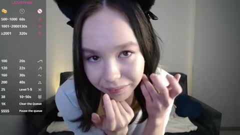 Snapshot of kasta__ chatting on 05-17-26, 09:11 kasta__ online show from 05-17-26, 09:11