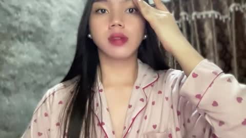 Snapshot of kat_hollandx chatting on 02-01-25, 11:54 Majesty online show from 02-01-25, 11:54