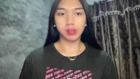 Snapshot of kat_hollandx chatting on 02-03-25, 11:20 Majesty online show from 02-03-25, 11:20