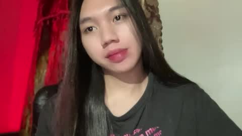 Snapshot of kat_hollandx chatting on 09-13-25, 06:51 Majesty online show from 09-13-25, 06:51