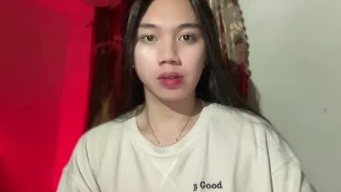 Snapshot of kat_hollandx chatting on 10-26-25, 05:41 Majesty online show from 10-26-25, 05:41