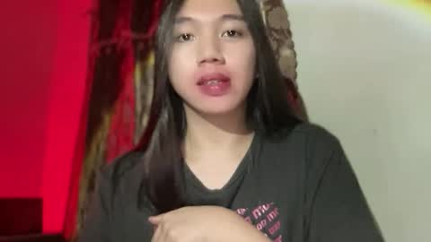 Snapshot of kat_hollandx chatting on 10-30-25, 05:02 Majesty online show from 10-30-25, 05:02