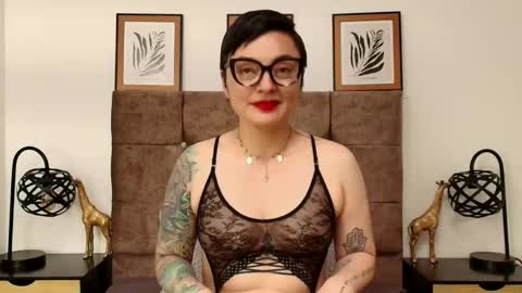 kat paradisse online show from 09-26-25, 07:29