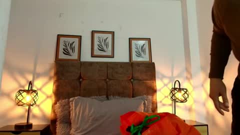 kat paradisse online show from 06-21-26, 11:46