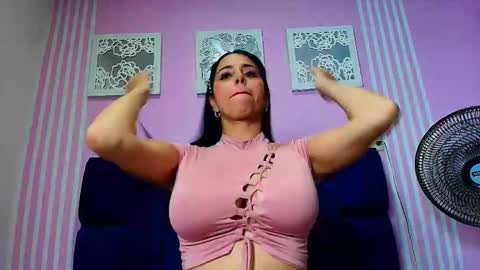 kataleyavillalobos online show from 04-06-26, 08:43