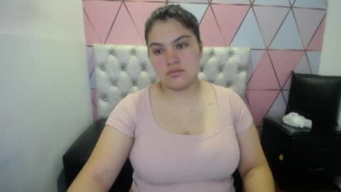 katalina santana25 online show from 04-05-26, 06:49