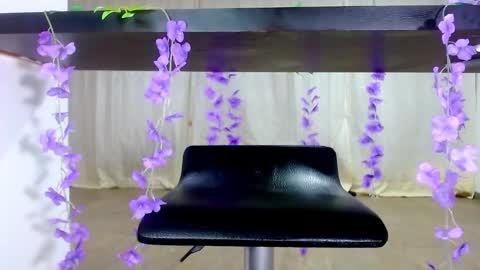 katalinaferreirax online show from 02-05-25, 02:08